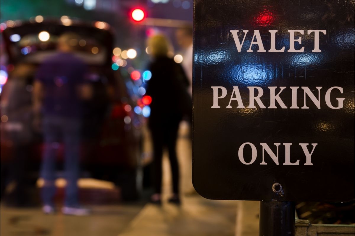 You are currently viewing How a Valet Enhances your Event