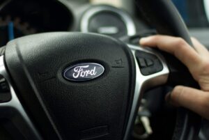 Read more about the article Ford Grants $3,000 To Every Maverick Buyer Who Felt Unfulfilled