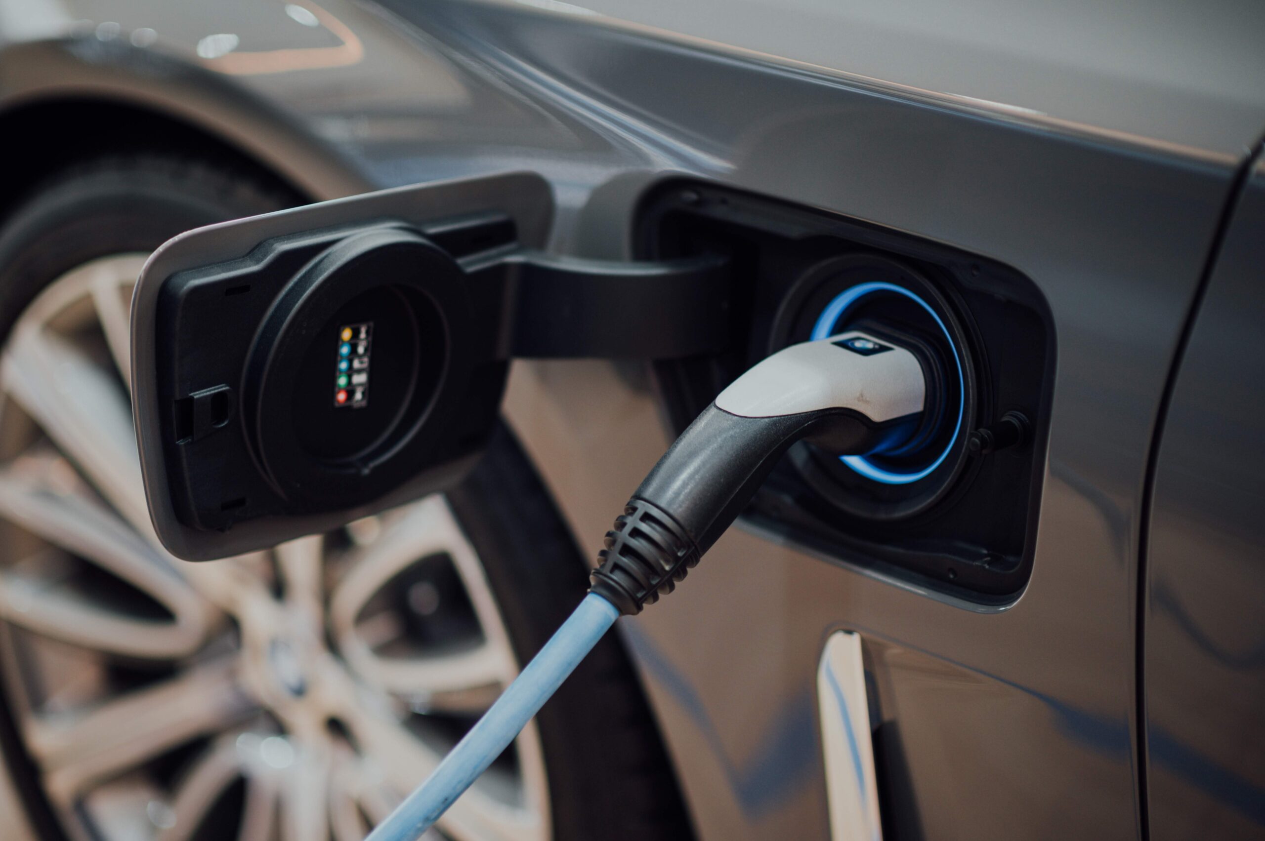 You are currently viewing The Push for Super Drivers to Go Electric
